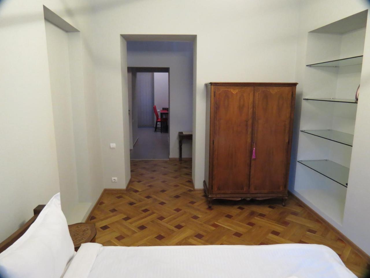 Three Rooms Apartment Tbilisi Zewnętrze zdjęcie