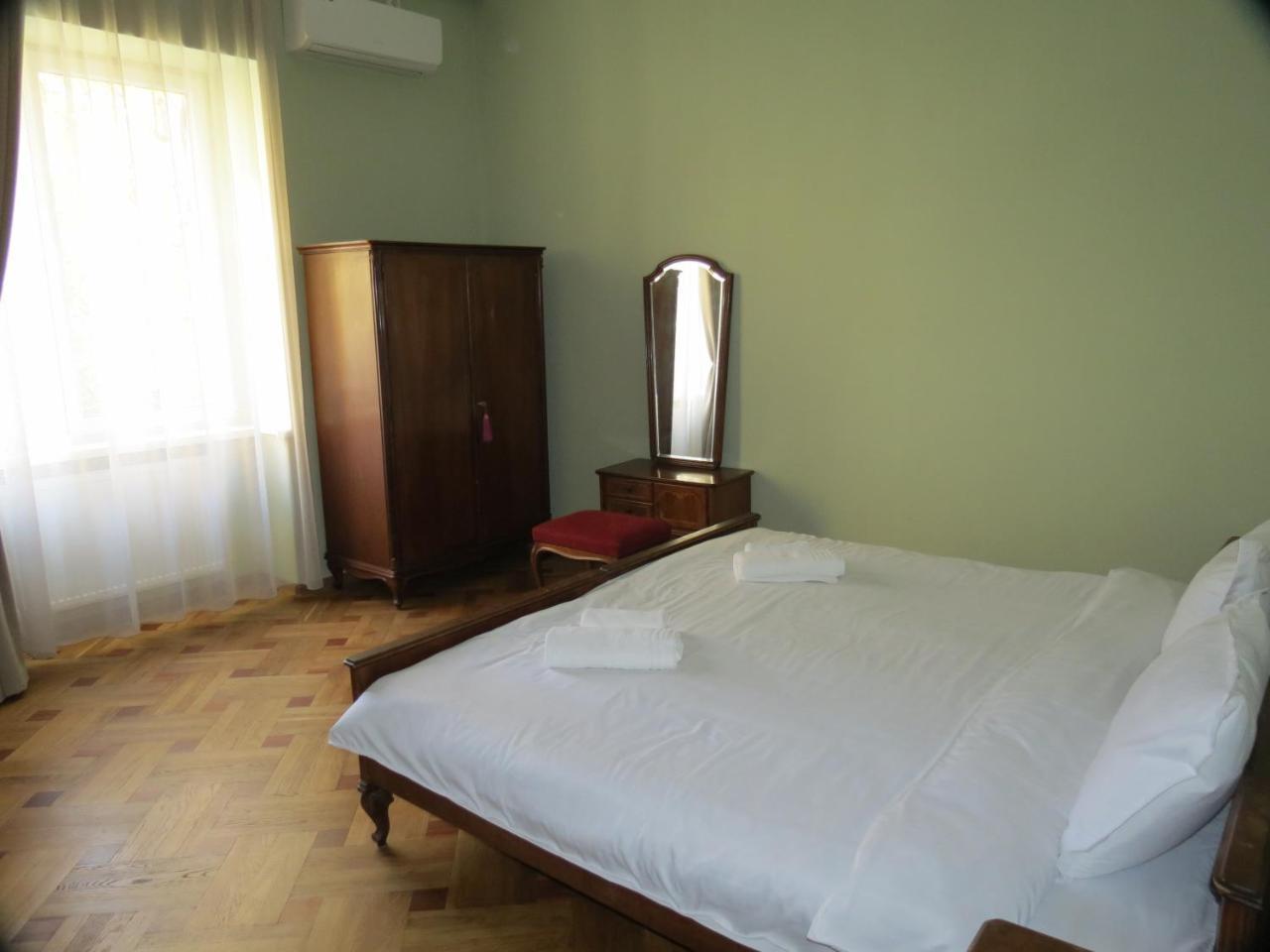 Three Rooms Apartment Tbilisi Zewnętrze zdjęcie